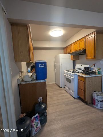 3840 N 43RD Avenue 16, Phoenix, AZ 85031