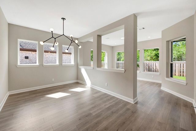 1760 Howler Way, Houston, TX 77316