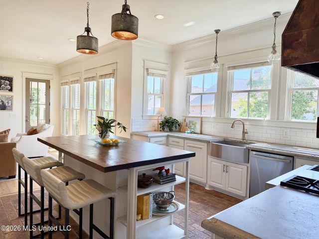 115 Republic Street, Madison, MS 39110