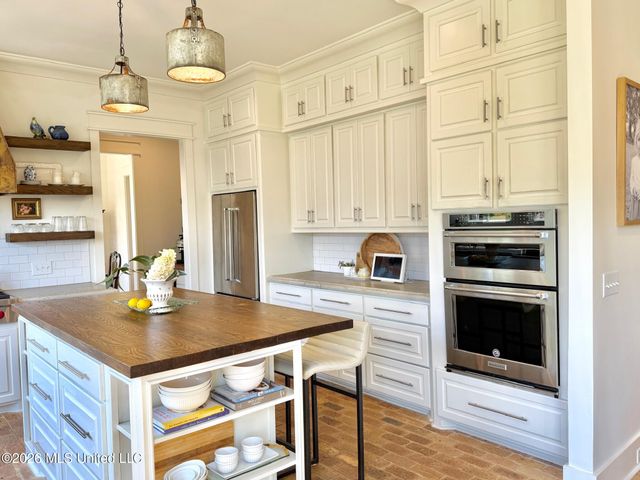 115 Republic Street, Madison, MS 39110