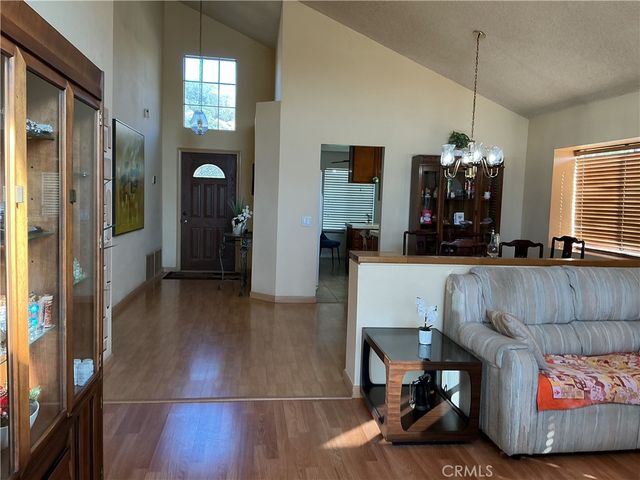 13365 March, Corona, CA 92879