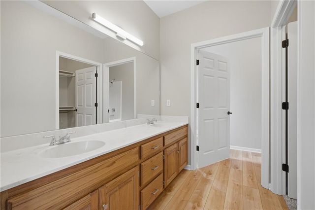 12104 E 78th Terrace, Kansas City, MO 64138
