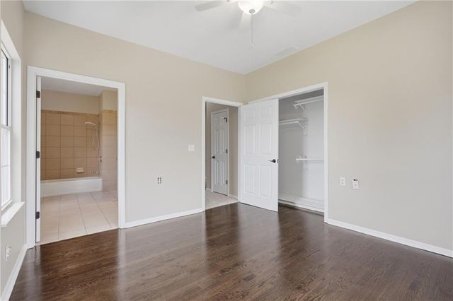 12104 E 78th Terrace, Kansas City, MO 64138