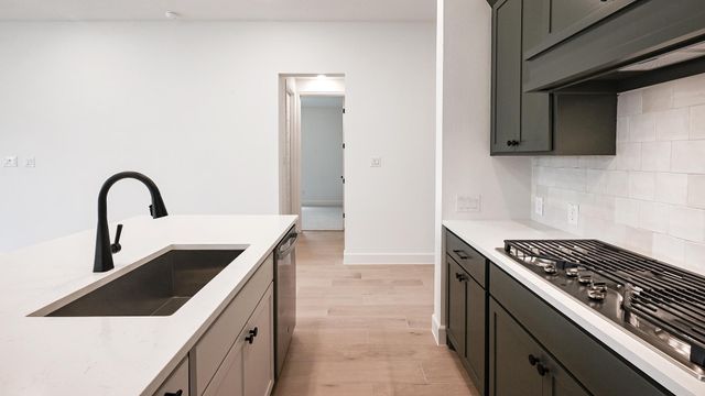 3921 Melody RD, Lockhart, TX 78644