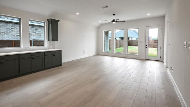 3921 Melody RD, Lockhart, TX 78644