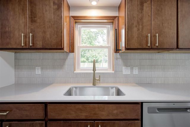 1119 W Eufaula Drive, Norman, OK 73069