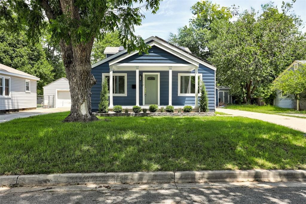 1119 W Eufaula Drive, Norman, OK 73069