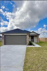1707 Zander Court, Alvin, TX 77511