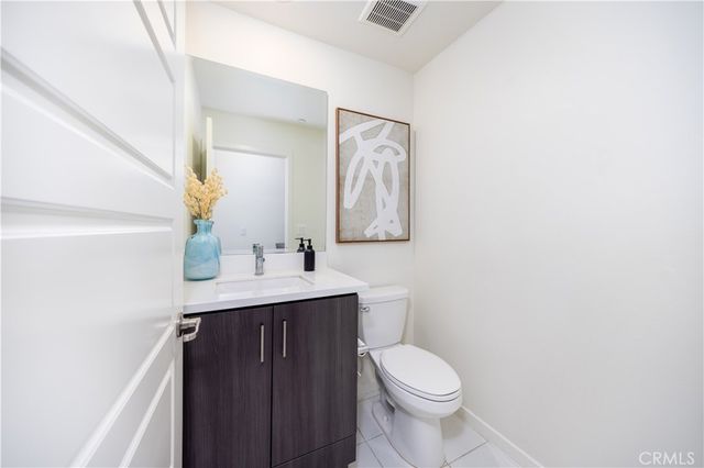 222 Harringay, Irvine, CA 92618