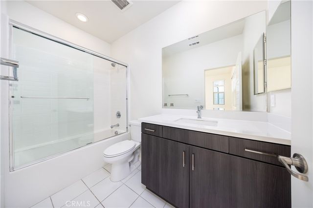 222 Harringay, Irvine, CA 92618