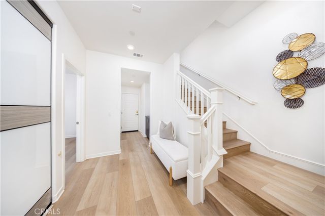 222 Harringay, Irvine, CA 92618