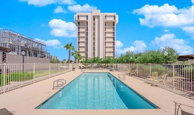 3930 University Center Drive 106, Las Vegas, NV 89119