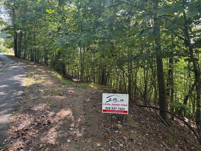 18 Mason Way, Murphy, NC 28906
