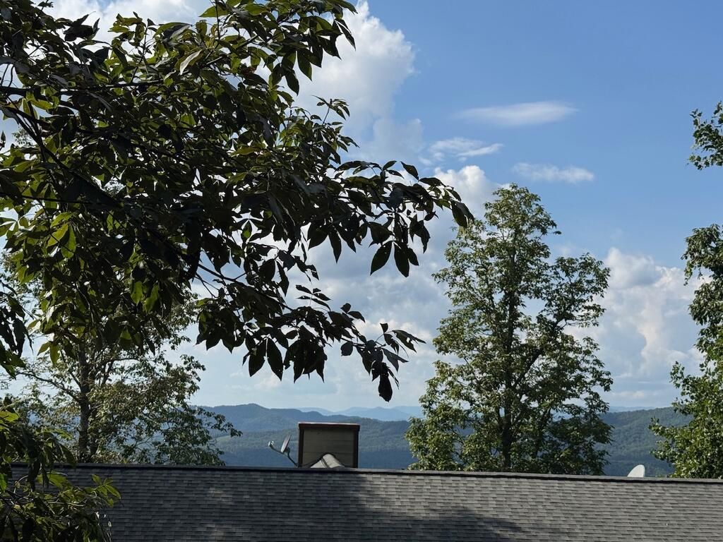 18 Mason Way, Murphy, NC 28906