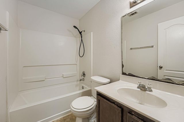 302 Floating Leaf DR, Hutto, TX 78634