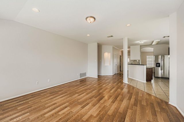 302 Floating Leaf DR, Hutto, TX 78634