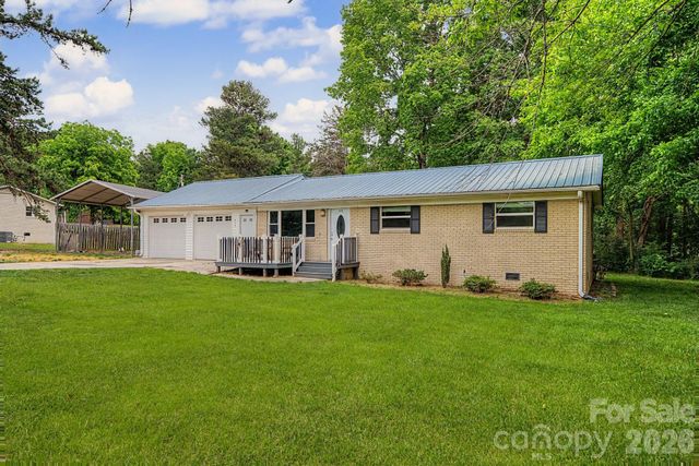 630 Ginger Cake Road, Lancaster, SC 29820