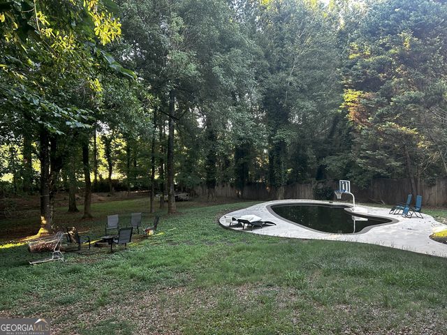 1402 PICKETS Court SE, Conyers, GA 30013