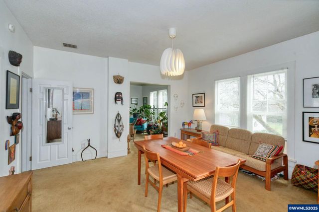 345 E First St, Yamhill, OR 97148