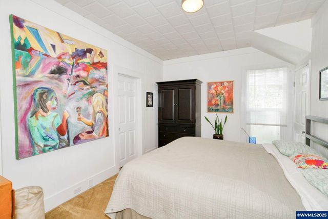 345 E First St, Yamhill, OR 97148