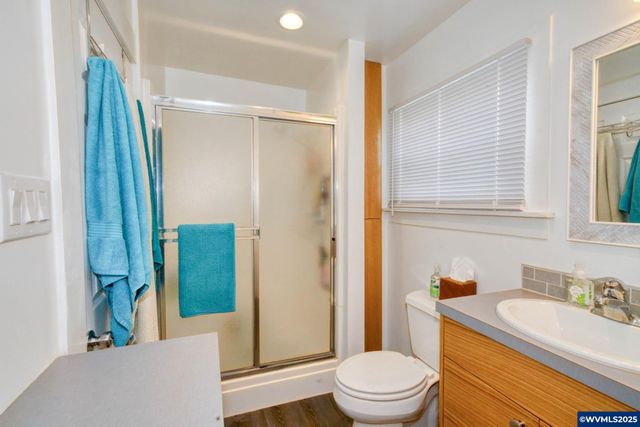 345 E First St, Yamhill, OR 97148