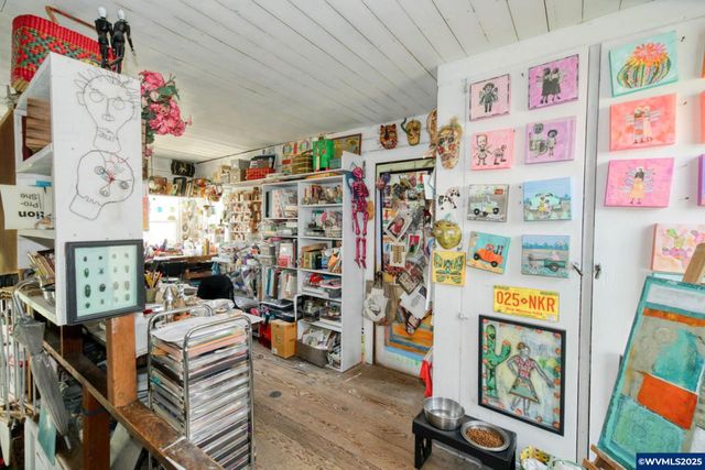 345 E First St, Yamhill, OR 97148