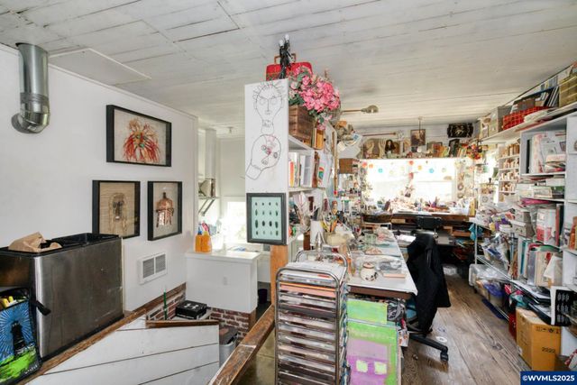 345 E First St, Yamhill, OR 97148