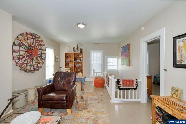 345 E First St, Yamhill, OR 97148