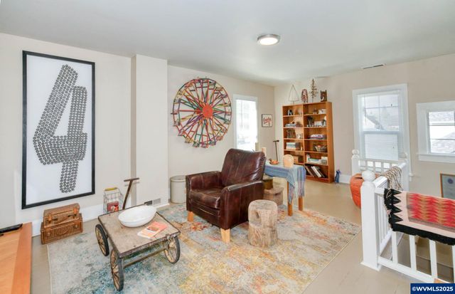 345 E First St, Yamhill, OR 97148