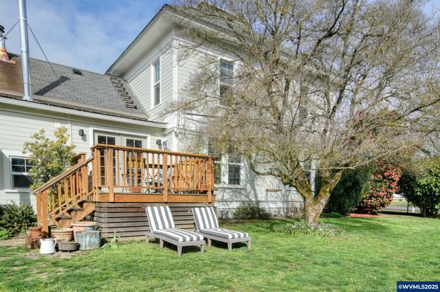 345 E First St, Yamhill, OR 97148