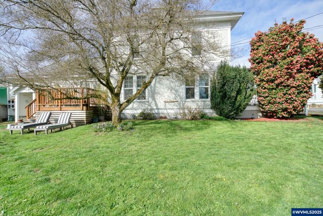 345 E First St, Yamhill, OR 97148