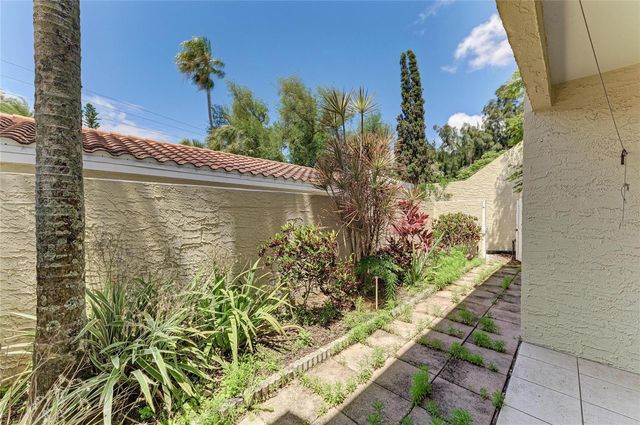 6101 34TH STREET W 20B, Bradenton, FL 34210