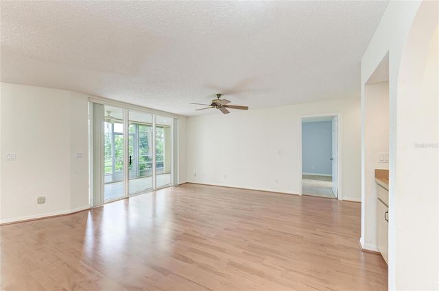 6101 34TH STREET W 20B, Bradenton, FL 34210