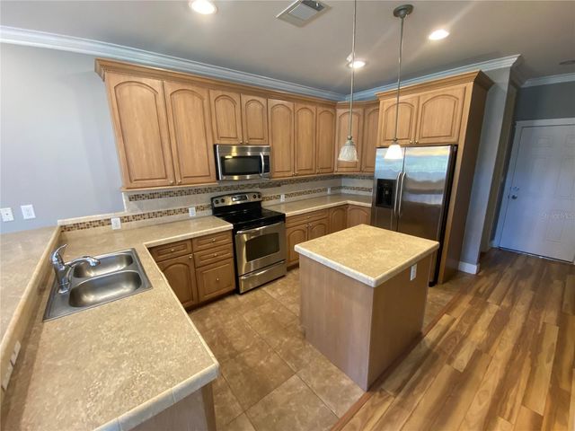 653 SYMONDS AVENUE, Winter Park, FL 32789