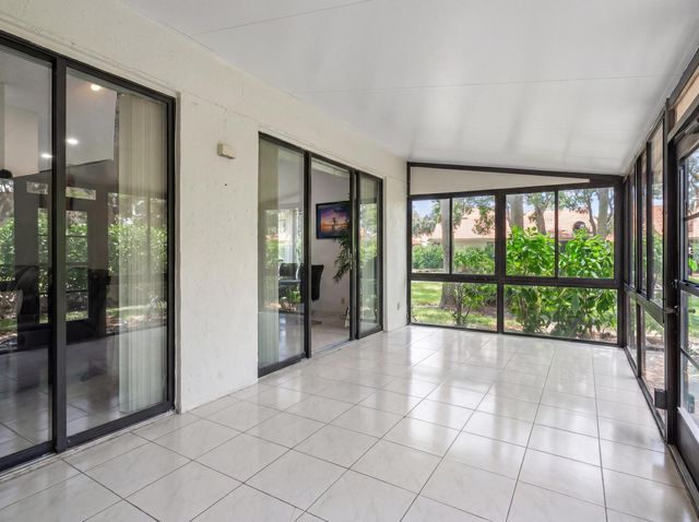 8521 Leeway Lane, Boynton Beach, FL 33436