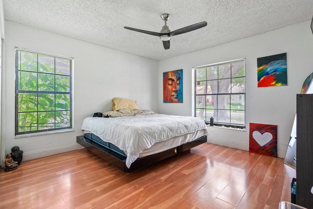 8521 Leeway Lane, Boynton Beach, FL 33436