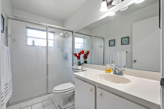 8521 Leeway Lane, Boynton Beach, FL 33436