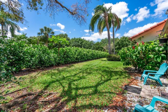 8521 Leeway Lane, Boynton Beach, FL 33436