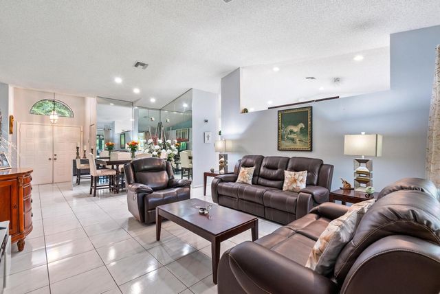 8521 Leeway Lane, Boynton Beach, FL 33436