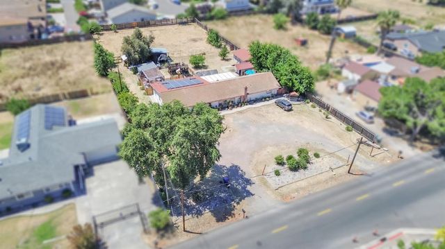 8156 Stevenson Ave, Sacramento, CA 95828