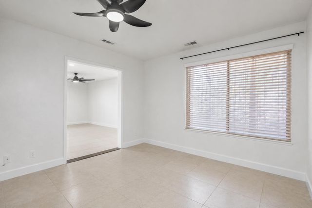 8156 Stevenson Ave, Sacramento, CA 95828
