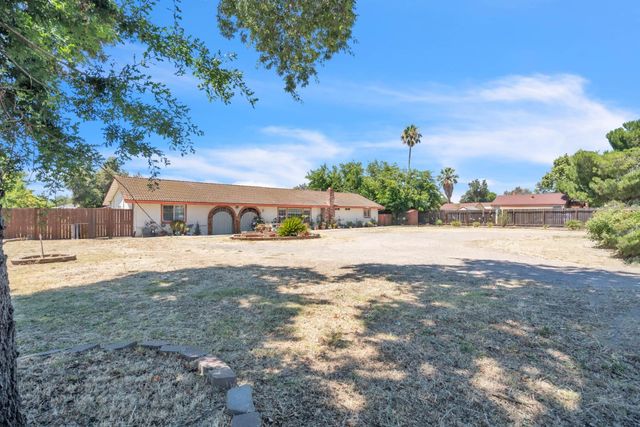 8156 Stevenson Ave, Sacramento, CA 95828