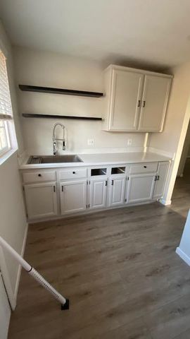 8156 Stevenson Ave, Sacramento, CA 95828