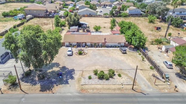 8156 Stevenson Ave, Sacramento, CA 95828