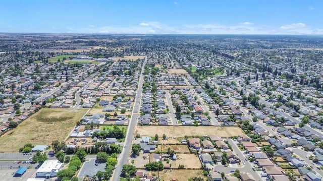 8156 Stevenson Ave, Sacramento, CA 95828