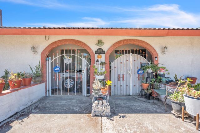 8156 Stevenson Ave, Sacramento, CA 95828