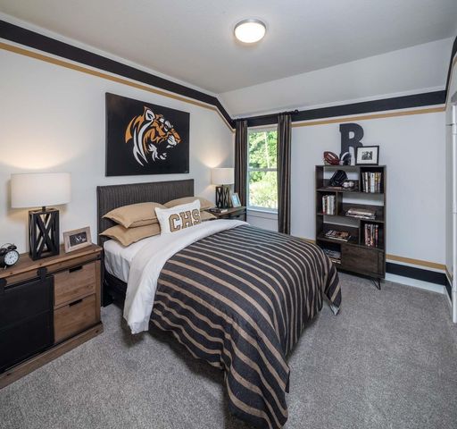 450 Lake Day Drive, Conroe, TX 77304