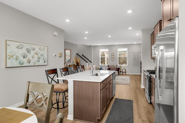 1565 Tompkins Lane, West Saint Paul, MN 55118