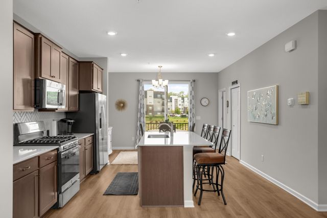 1565 Tompkins Lane, West Saint Paul, MN 55118