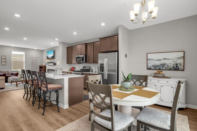 1565 Tompkins Lane, West Saint Paul, MN 55118